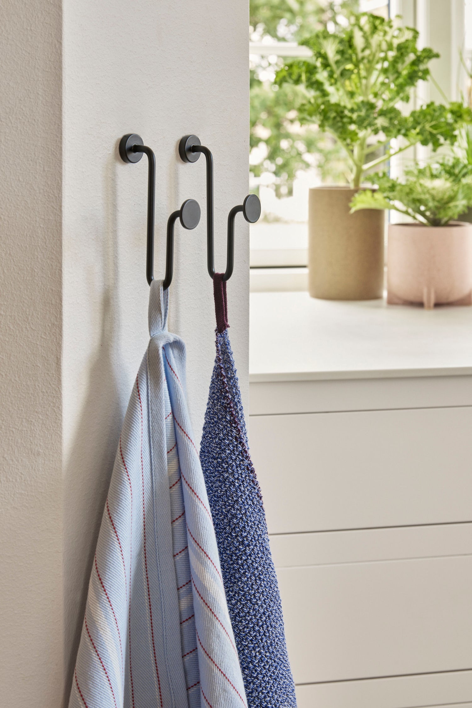 Swing Knage Sort - 7x2,5xh13cm