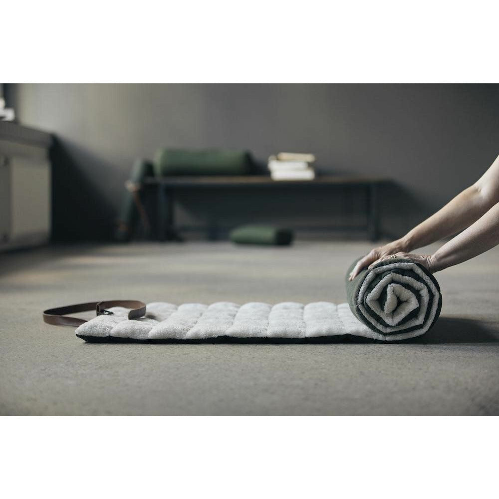 Nordal YIN YOGA måtte med læderrem - 65x195 cm - rosa