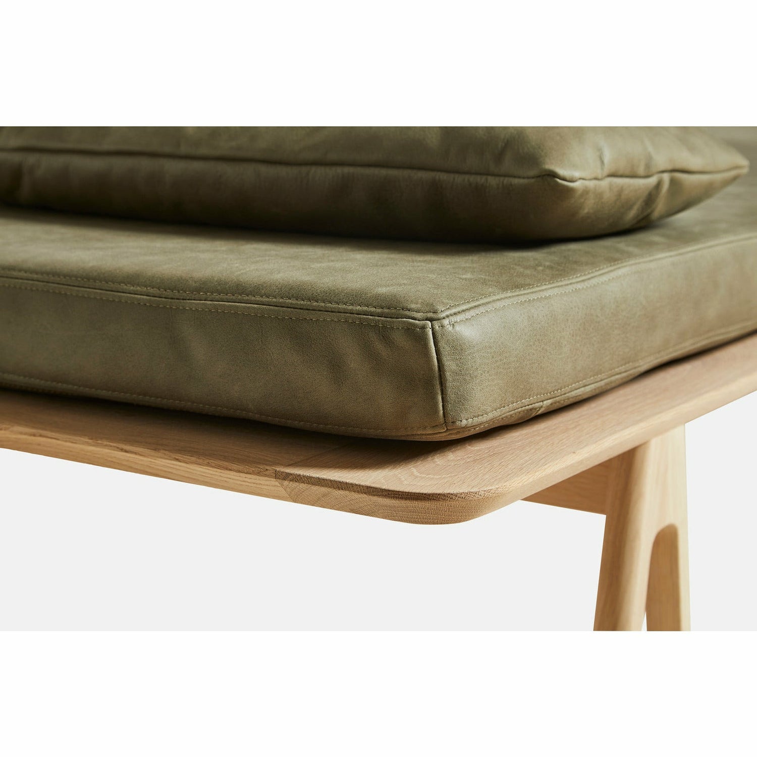 WOUD -  Level daybed - Moss green/black 190x76,50x41 cm