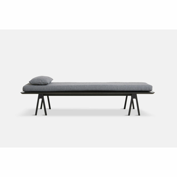 WOUD - Level daybed - Grey bouclé/black 190x76,50x41 cm - WOUD - DesignGaragen.dk