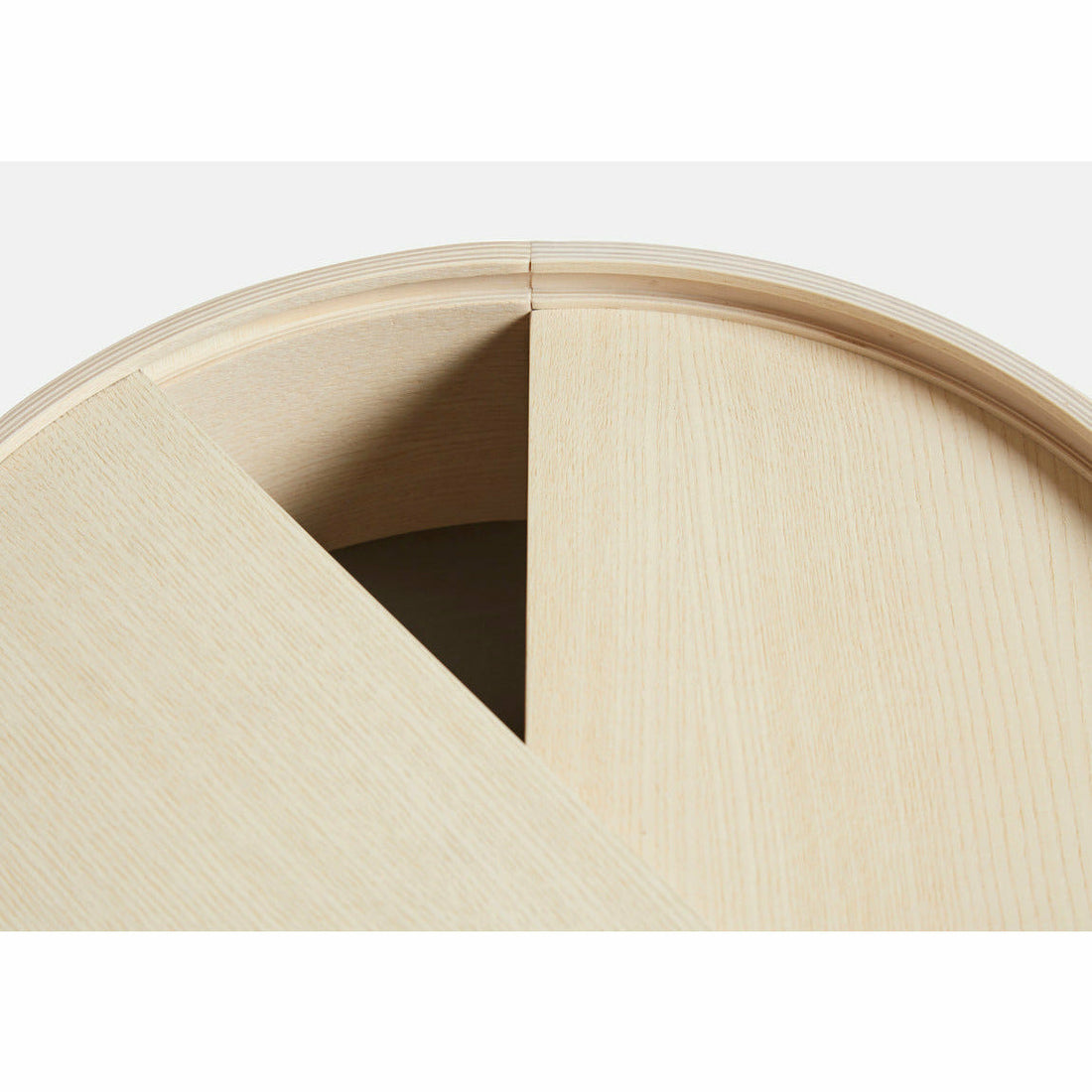 WOUD - Arc coffee table (89 cm) - White pigmented ash - WOUD - DesignGaragen.dk