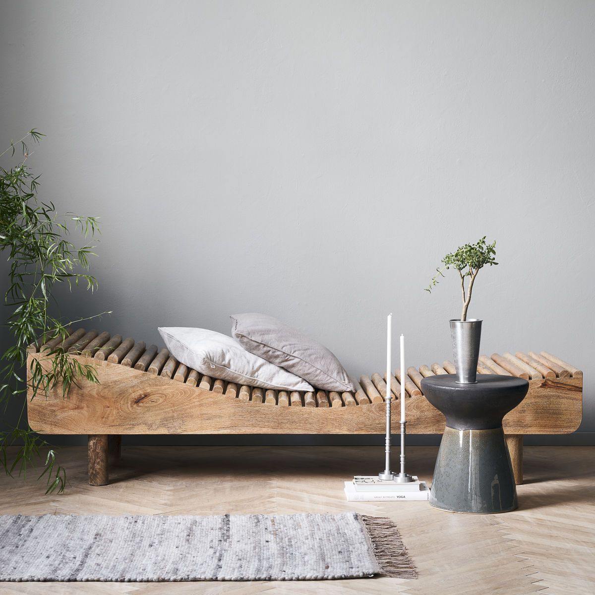 House Doctor Daybed, Basti, Natur - l: 193 cm, w: 70 cm, h: 49.5 cm - DesignGaragen.dk.