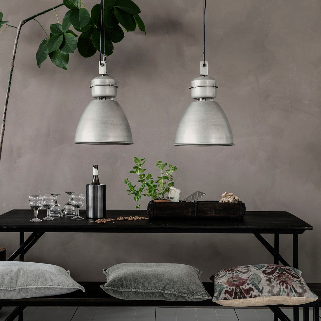 House Doctor - Lampe, Volumen, Gunmetal - h: 52 cm, dia: 35 cm