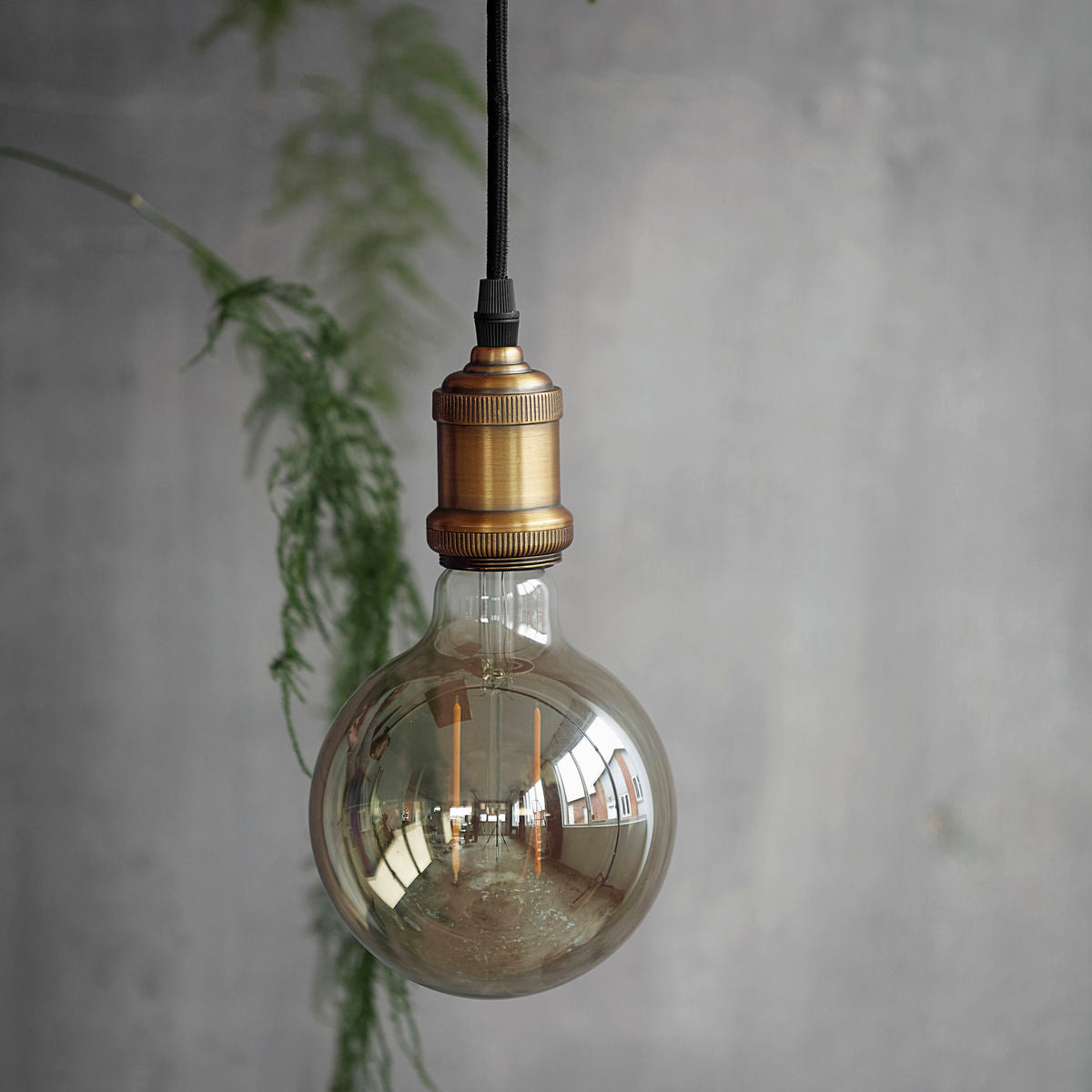 House Doctor - LED pære, Grey Decoration - l: 17.5 cm, dia: 12.5 cm