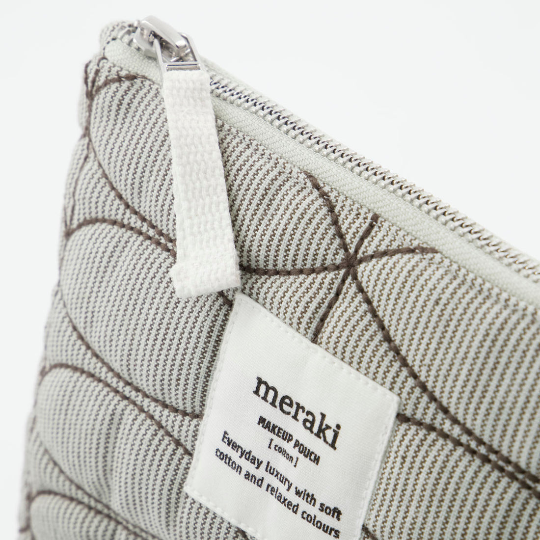 Meraki Makeup pouch, Mentha, Light grey/army green, Small