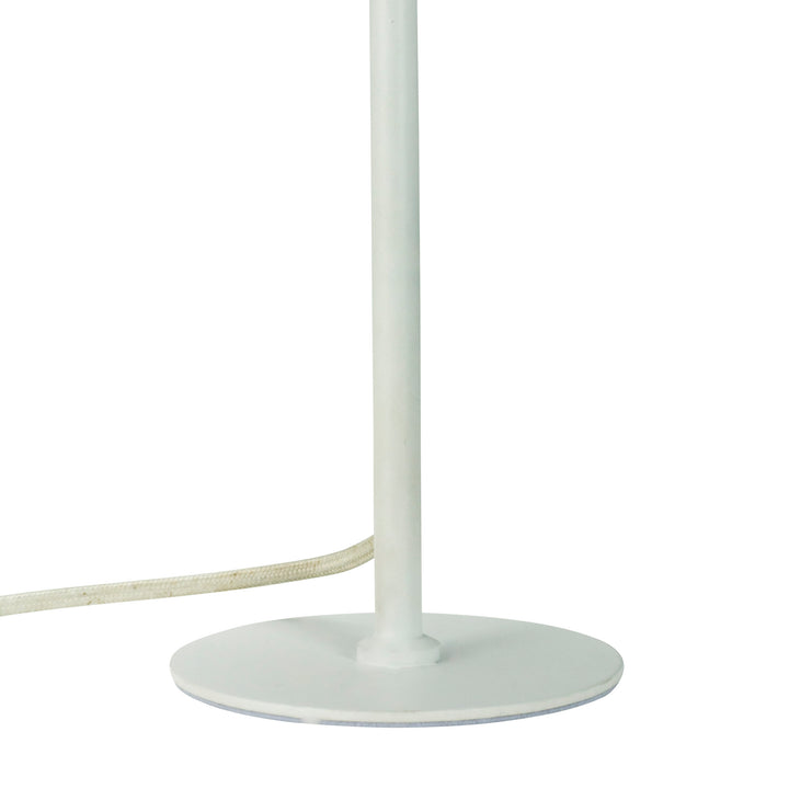 Dyberg Larsen Stockholm bordlampe lille hvid - Ø21xH38,5cm - DesignGaragen.dk.