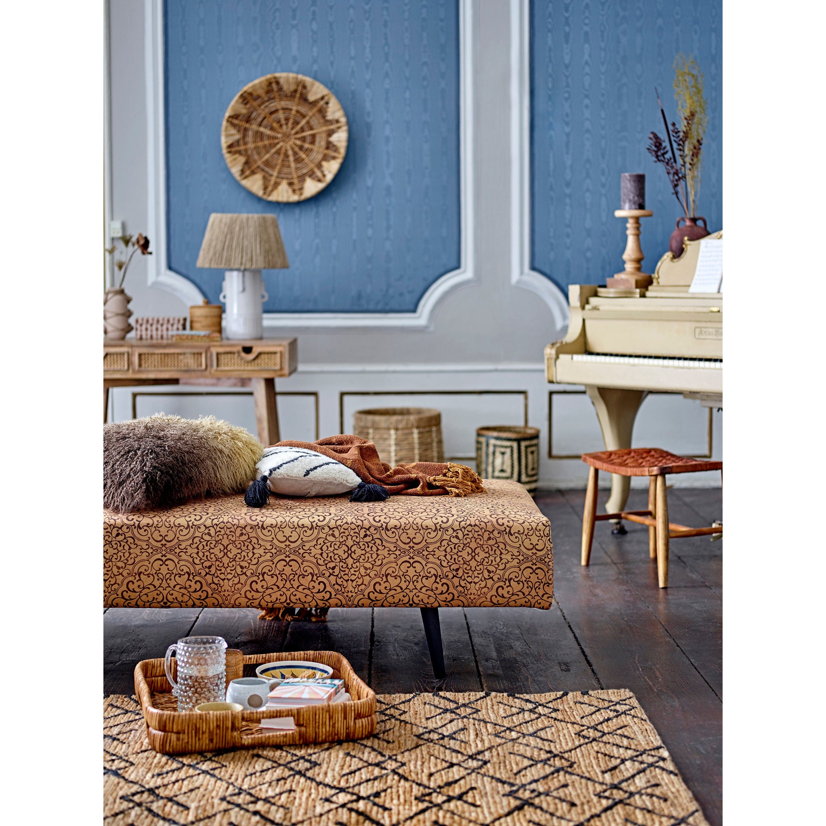 Bloomingville Pansy Cushion, Brun, Lambskin Tibetian - Bloomingville - DesignGaragen.dk