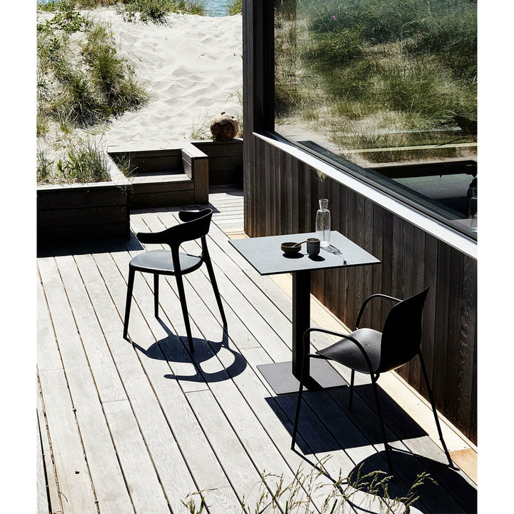 Muubs Spisebordsstol Luna Stripe - Black/Black - Polypropylene - W: 51 H: 77 D: 51 cm - DesignGaragen.dk.