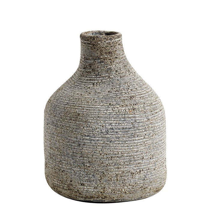Muubs Vase Stain Small - Gråbrun - Terracotta - H: 18 Ø: 13,5 cm - DesignGaragen.dk.