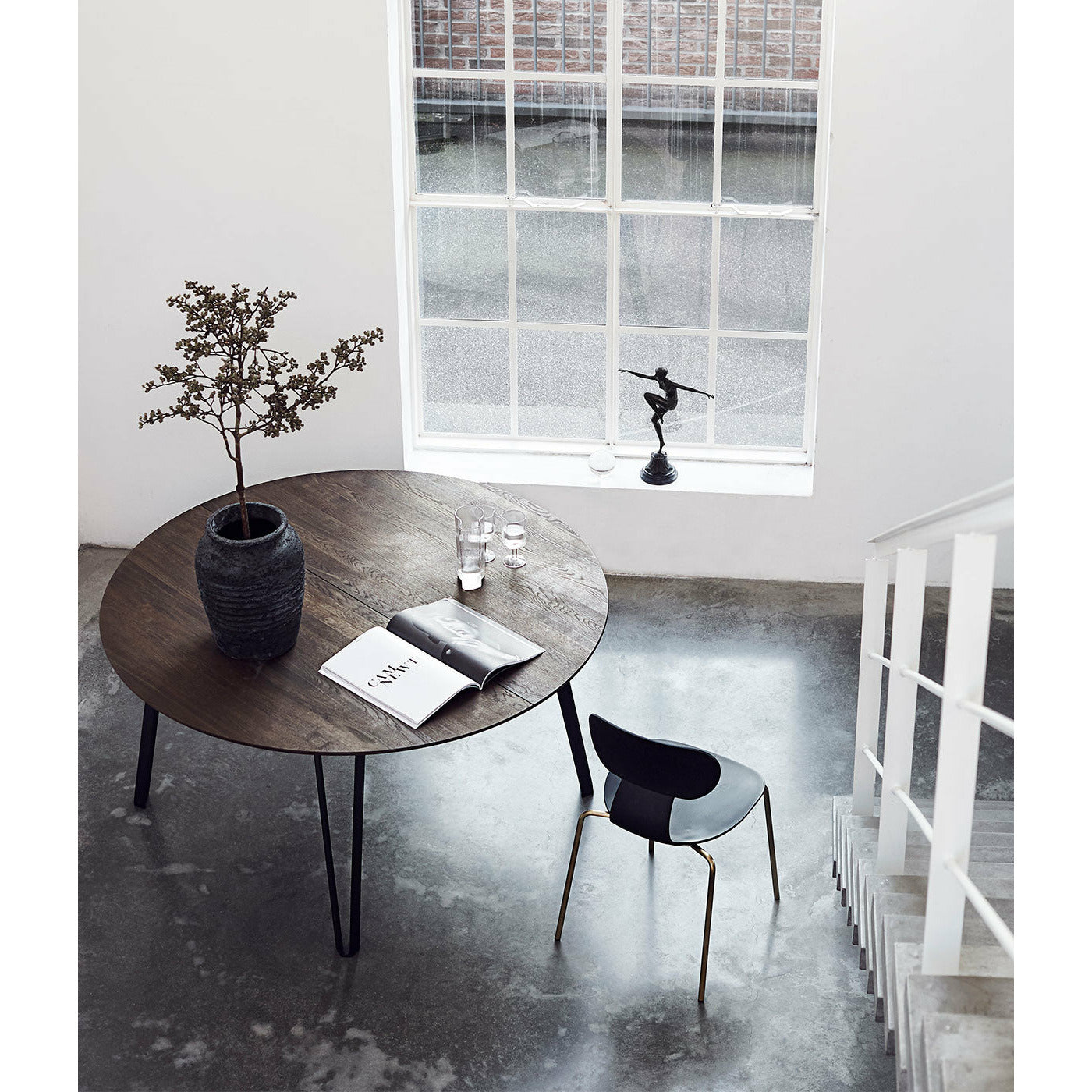 Krukke Melancholia 40 - Metal sort - Terracotta - H: 40 Ø: 30 cm - Muubs - DesignGaragen.dk