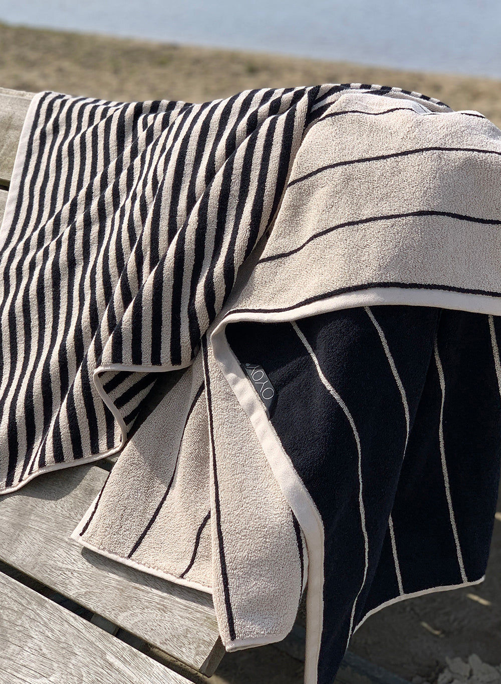 OYOY LIVING Raita Håndklæde - 50x100 cm - Clay / Black