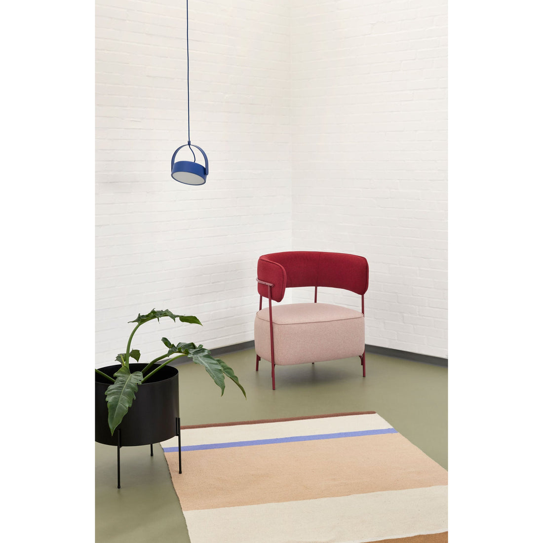 Hübsch Airy Plantekasse Large Sort
