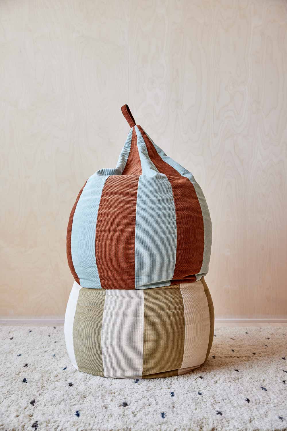 OYOY MINI Iro Sækkestol