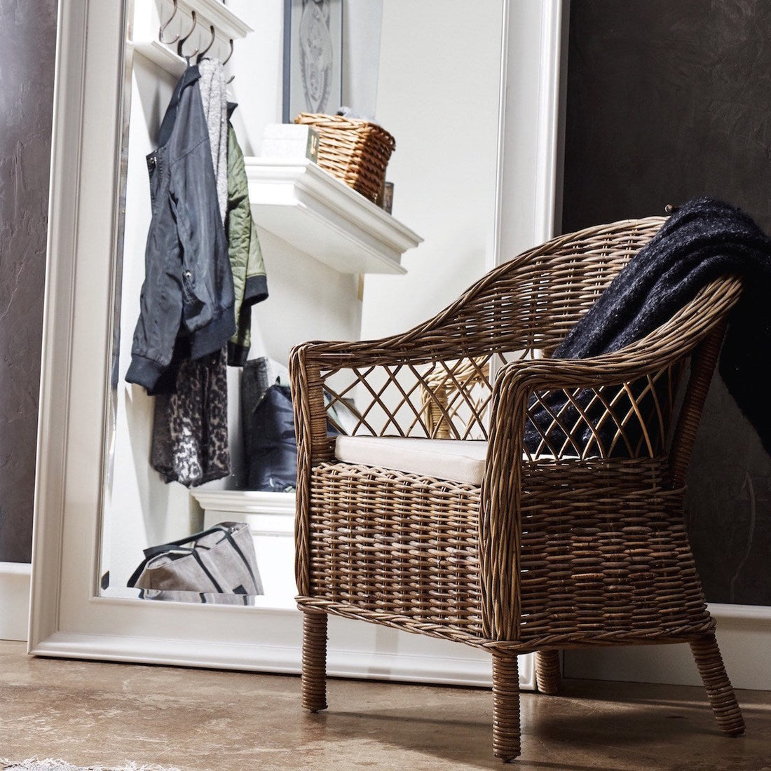 Wickerworks Monarch Håndflettet Kurvestol i Naturligt Rattan med Hynder (sælges som par)