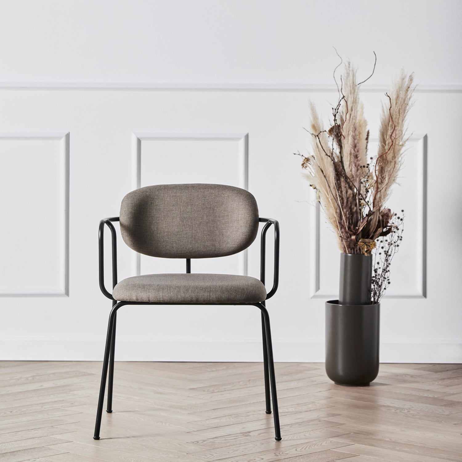 WOUD - Frame dining chair - Taupe - WOUD - DesignGaragen.dk