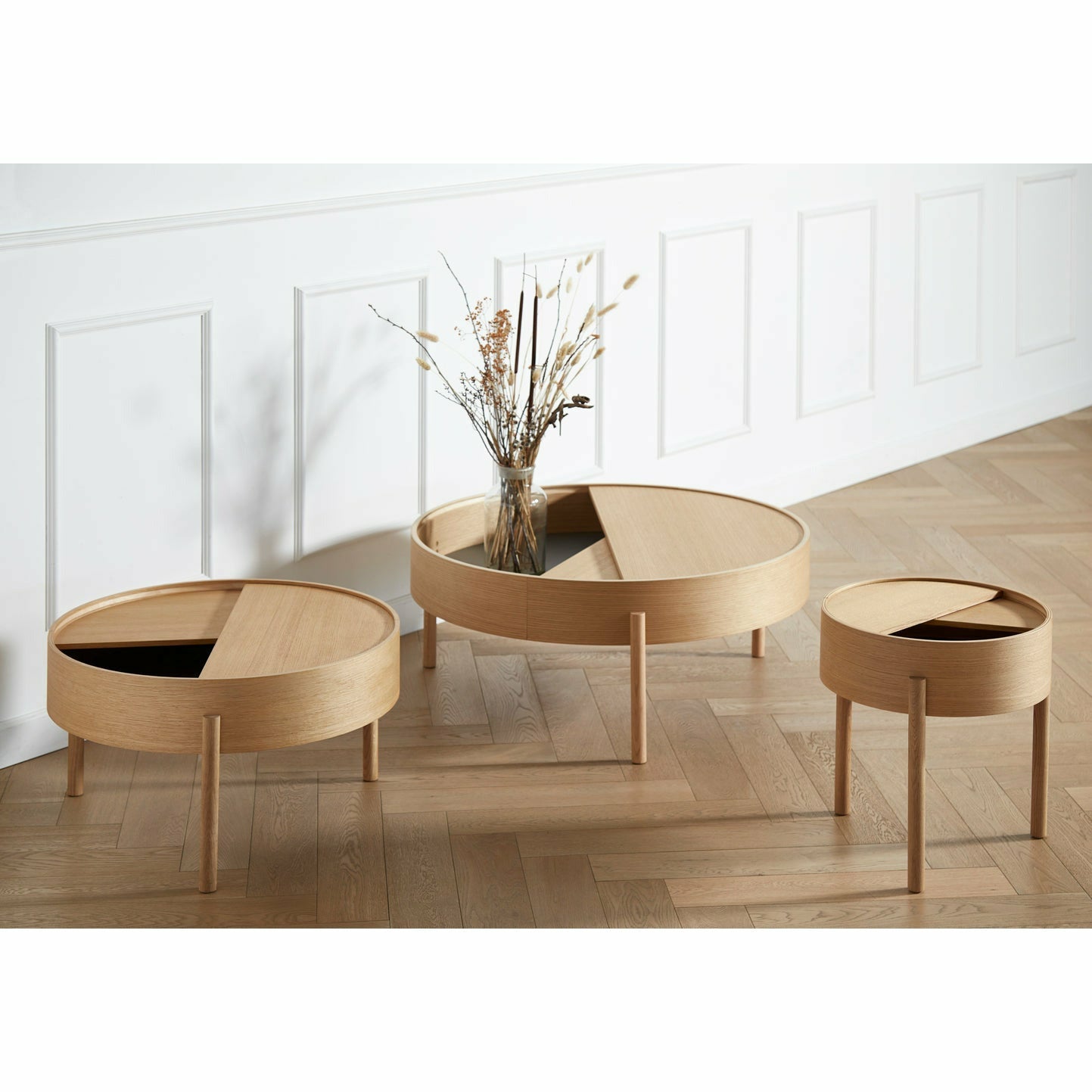 WOUD -  Arc coffee table (89 cm) - Oiled oak
