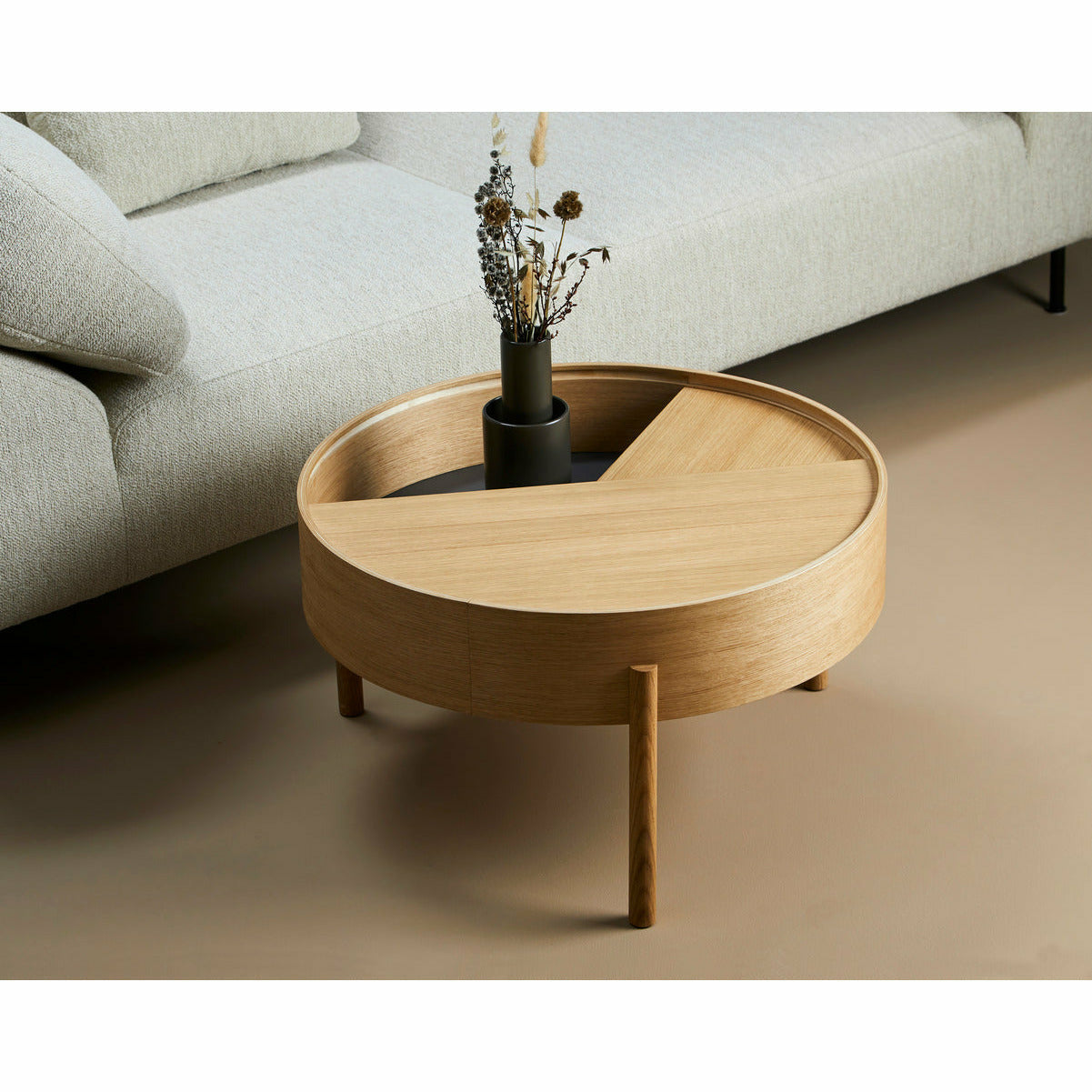 WOUD -  Arc coffee table (66 cm) - Oiled oak