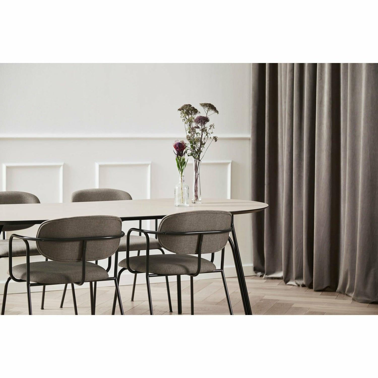 WOUD - Frame dining chair - Taupe - WOUD - DesignGaragen.dk