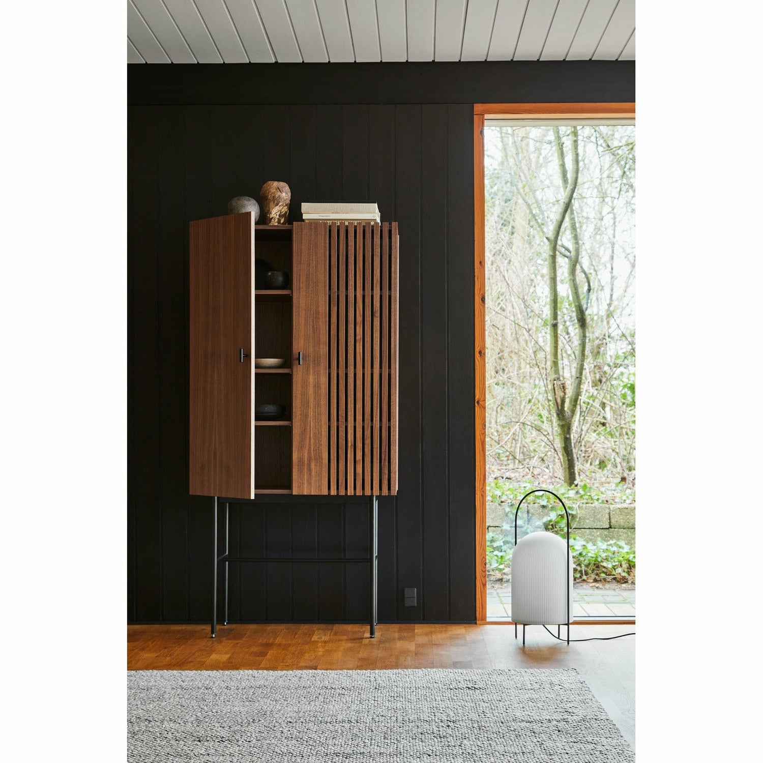 WOUD -  Array highboard (80 cm) - Walnut