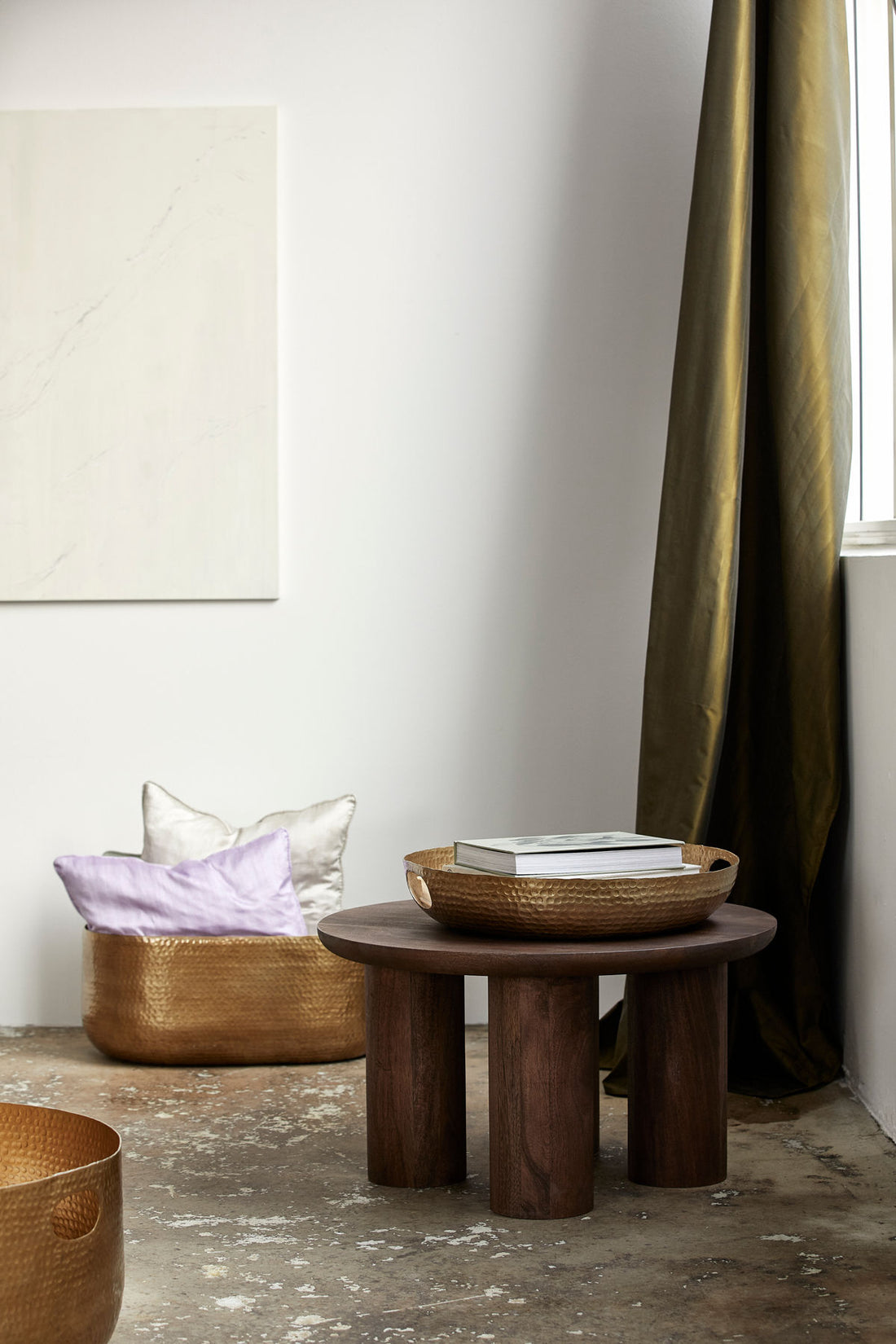 LAIKA kurv i aluminium - medium - l60 cm - guld finish