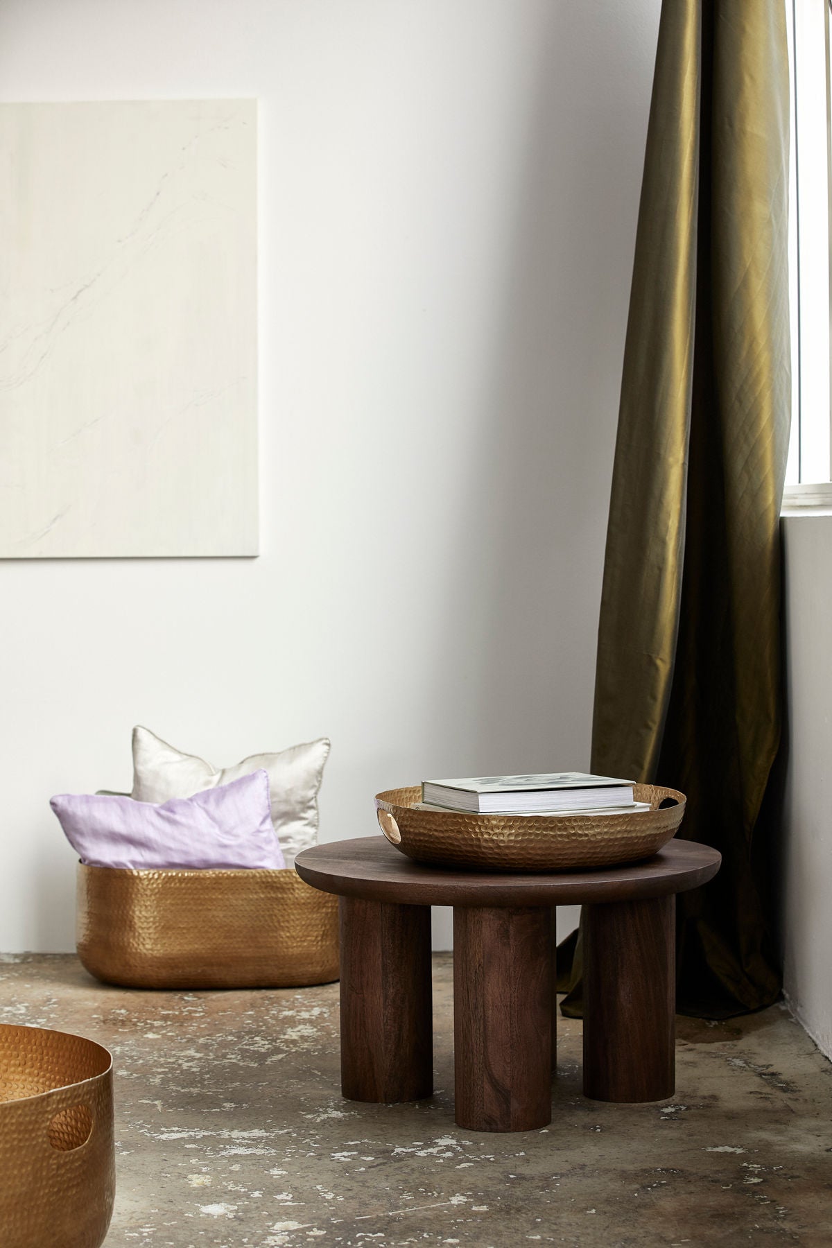LAIKA kurv i aluminium - medium - l60 cm - guld finish