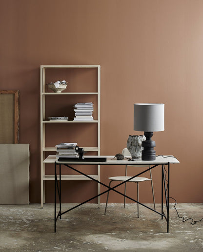 JUNGO reol i jern og marmor - 180x75 cm - sand