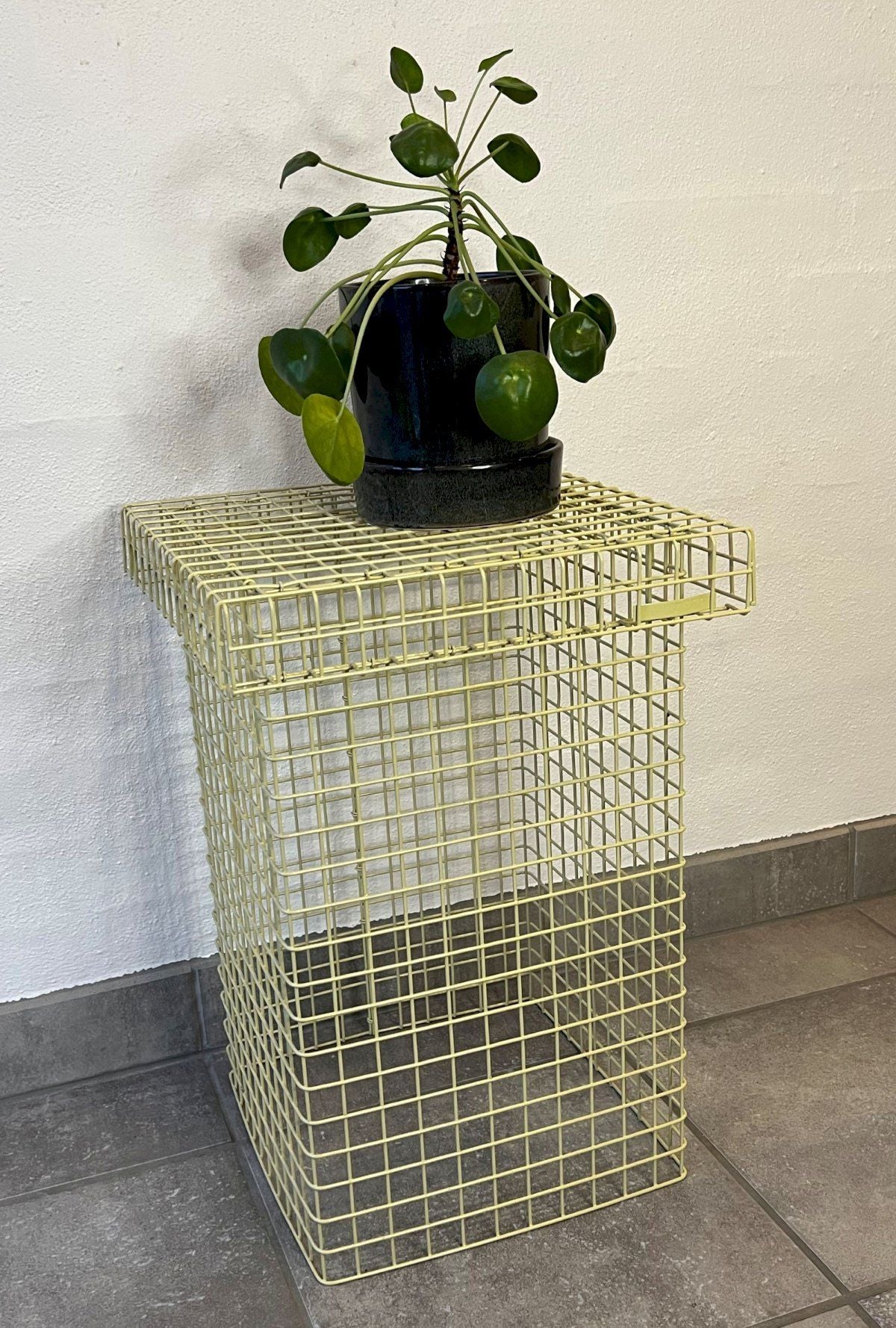 Kalager Design WIRE STOOL, Grøn beige
