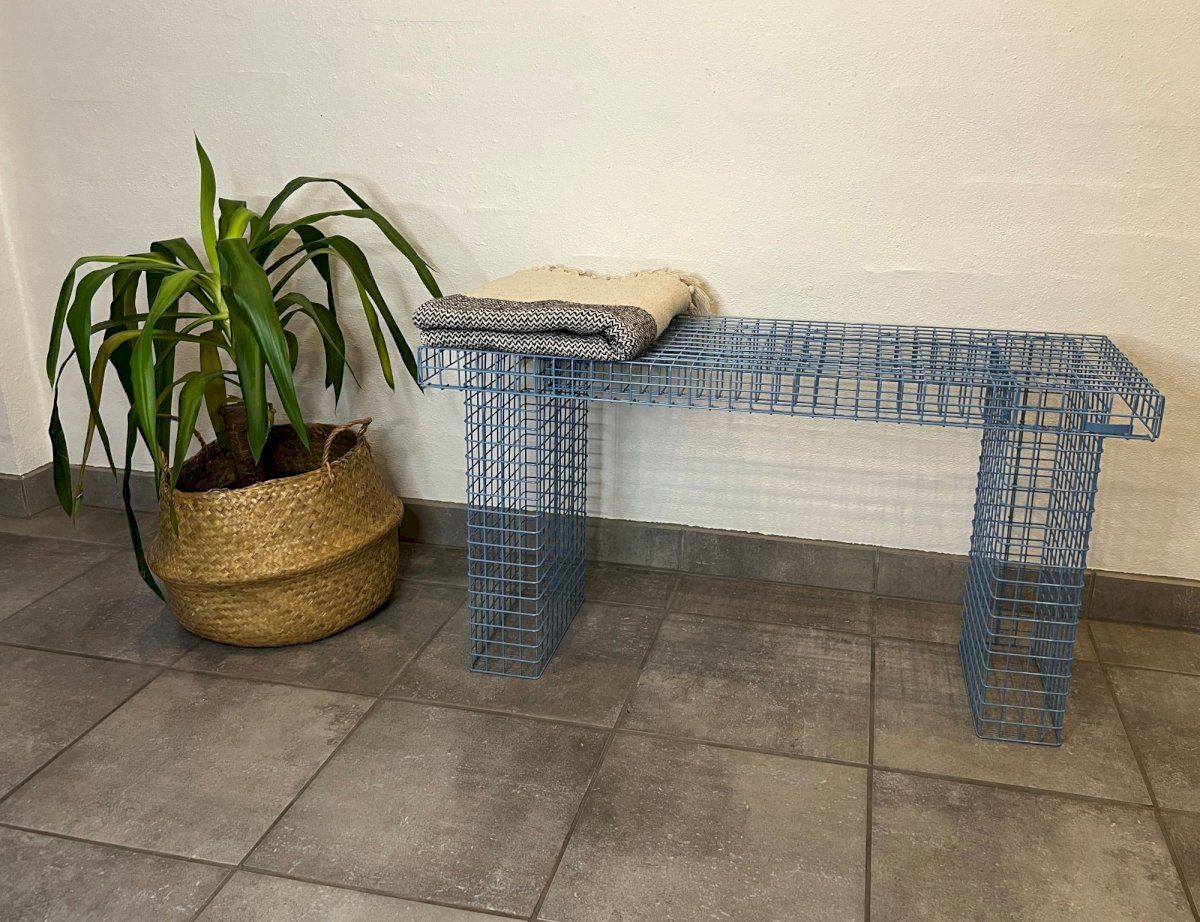 Kalager Design WIRE BENCH, Pastel blå