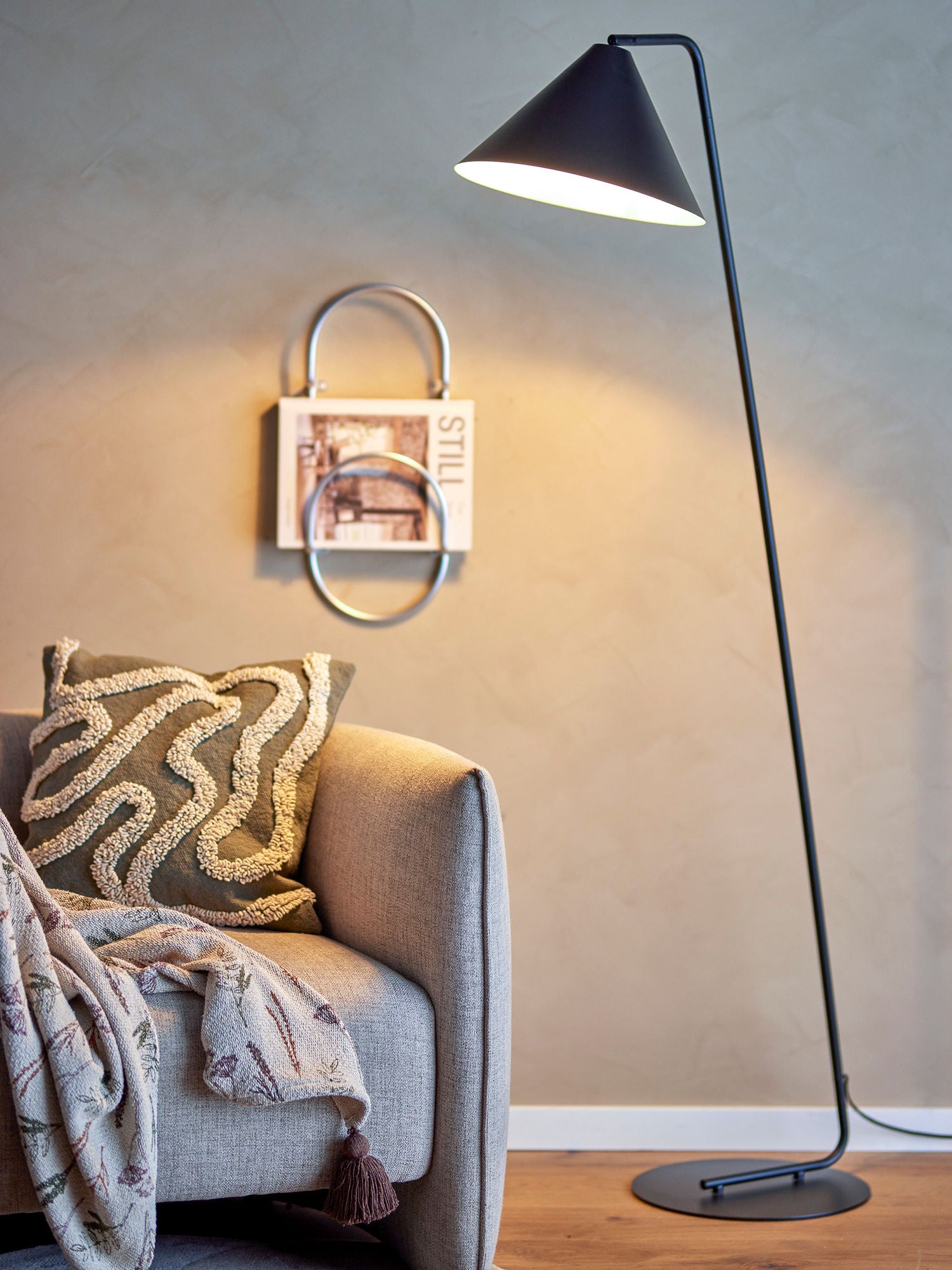 Bloomingville Latisha Gulvlampe, Sort, Metal - Bloomingville - DesignGaragen.dk