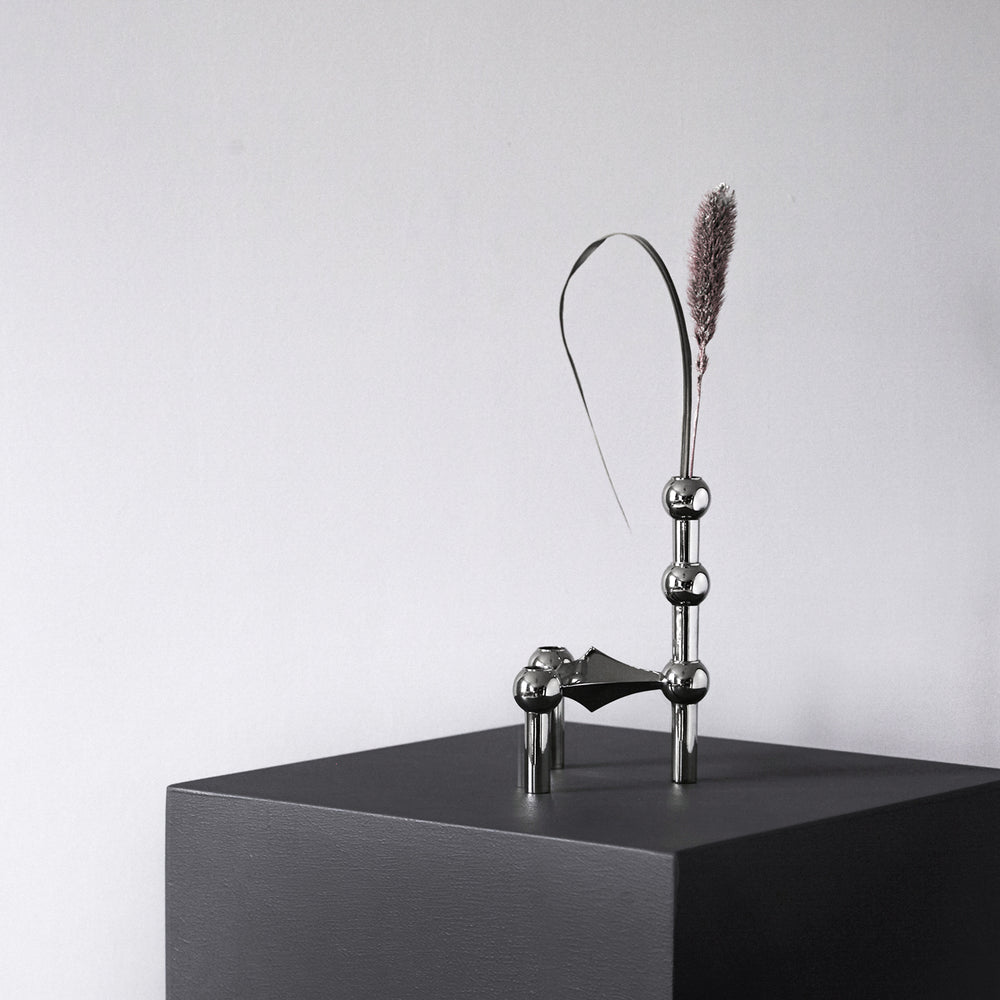 STOFF STOFF Nagel Vase, krom - DesignGaragen.dk.