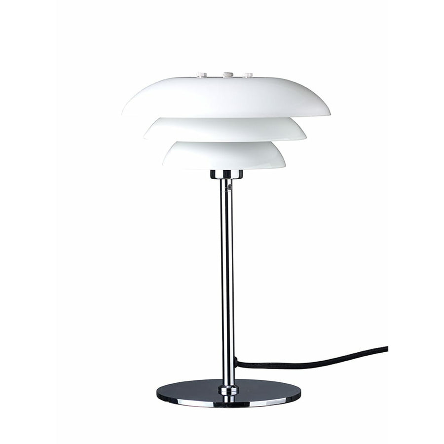 Dyberg Larsen DL20 bordlampe opal - Ø20xH30cm - DesignGaragen.dk.