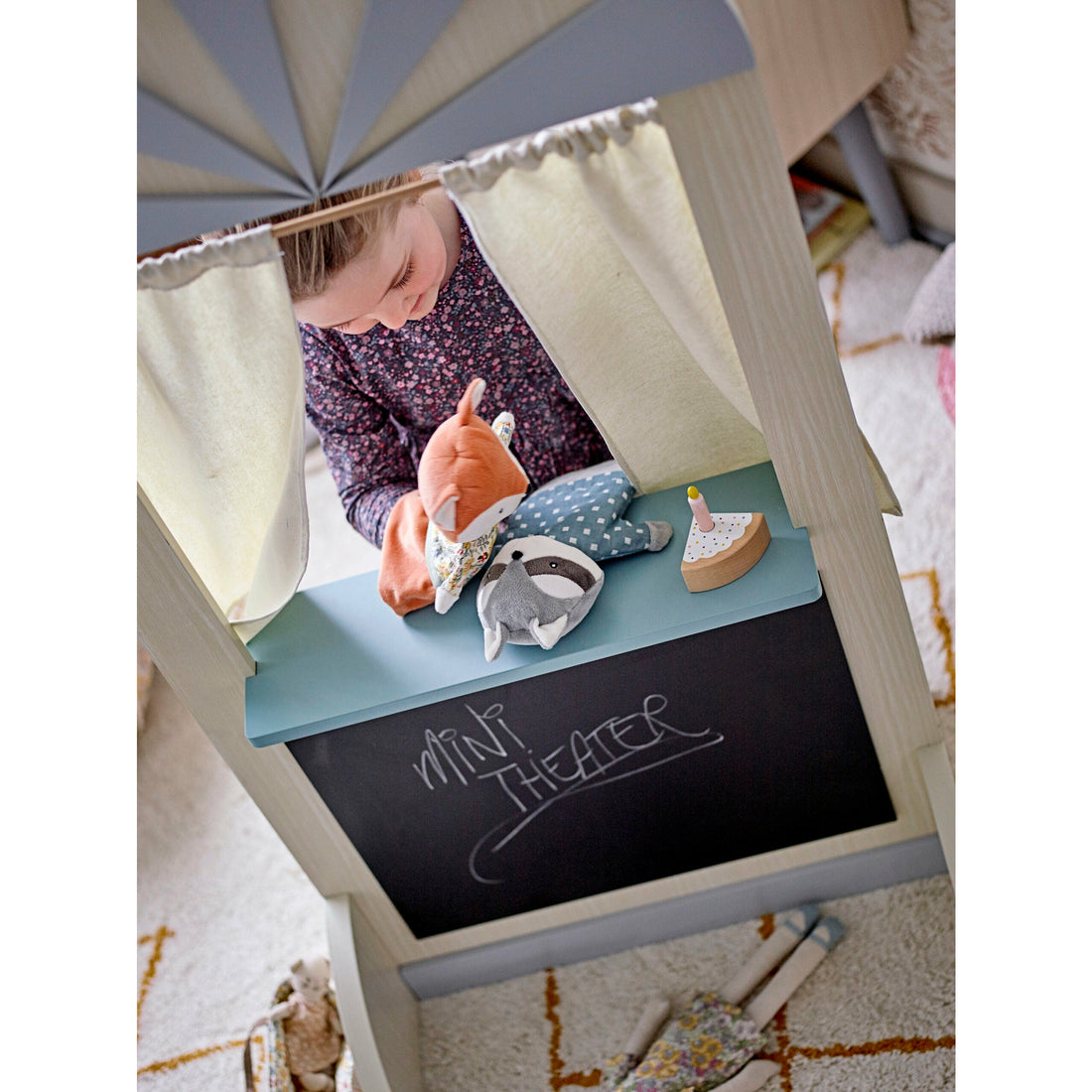 Bloomingville - Dukketeater, Natur, MDF 60x40x120cm
