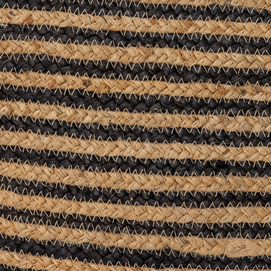 BLOOMINGVILLE Nao Puf, Sort, Jute - L40xH35xW40 cm - DesignGaragen.dk.