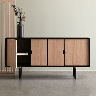 Andersen Furniture Unique's Sideboard - sort korpus - DesignGaragen.dk.