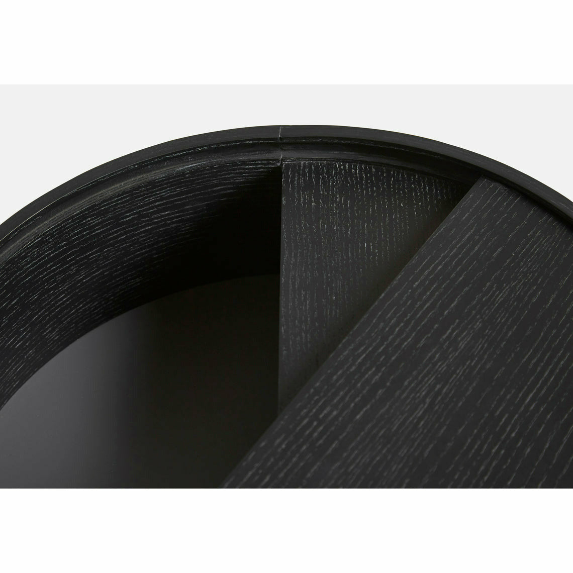 WOUD – Arc side table (42 cm) – Black
